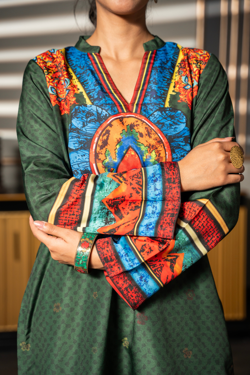 Close-up of Green Fable kurta showing the printed sleeves, cuffs and vibrant placement print by Posheri