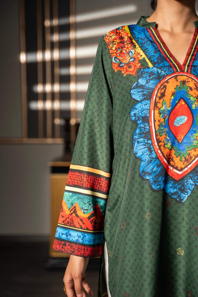 Close-up of Green Fable kurta showing the printed sleeve cuff and intricate border detailing by Posheri