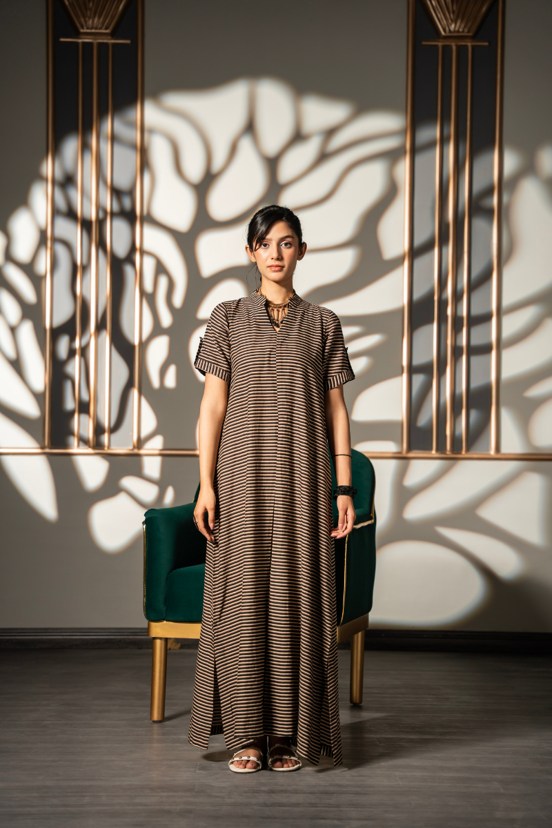 Mocha Line Flow Dress