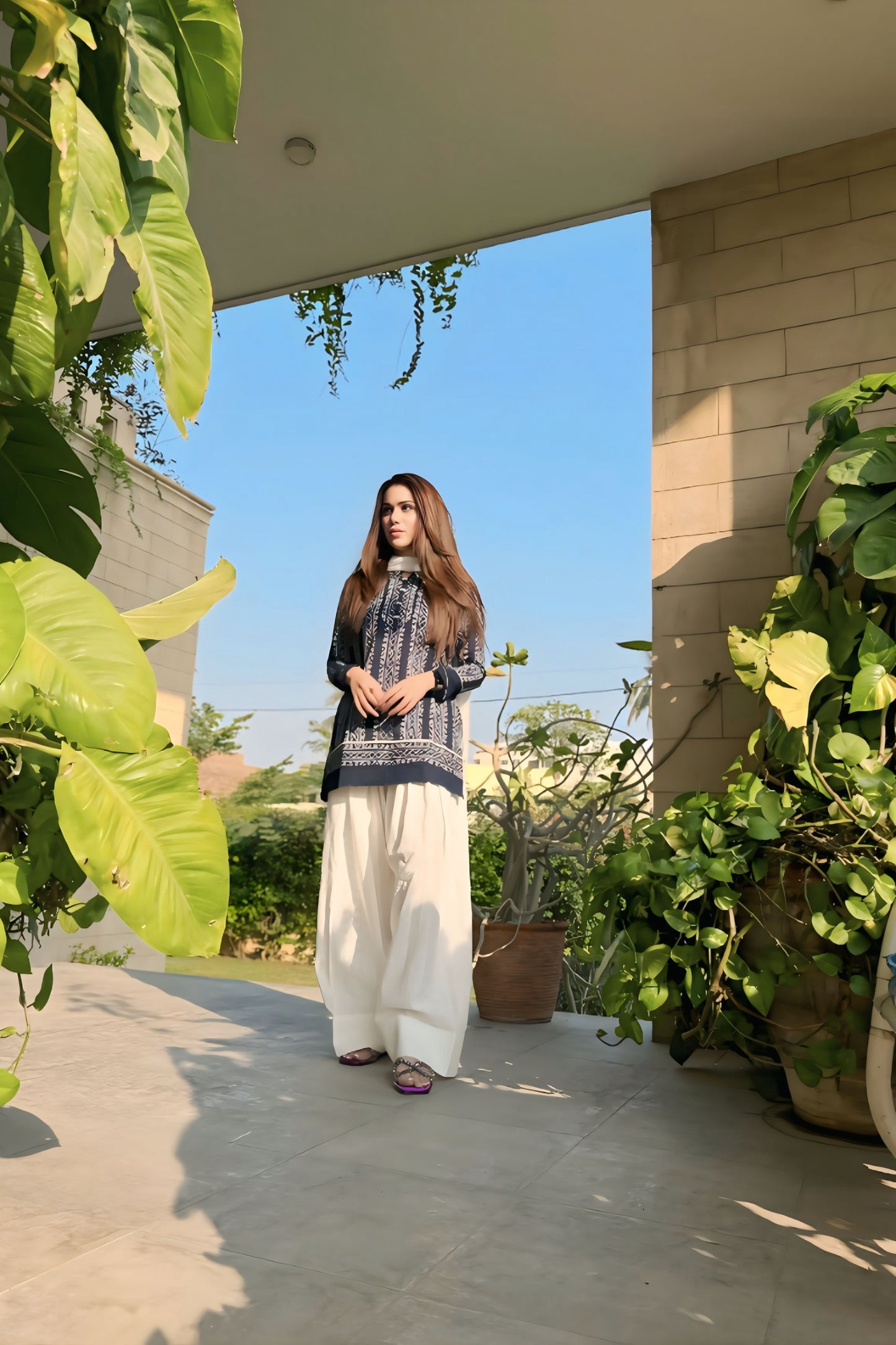 The Heritage Farshi Set