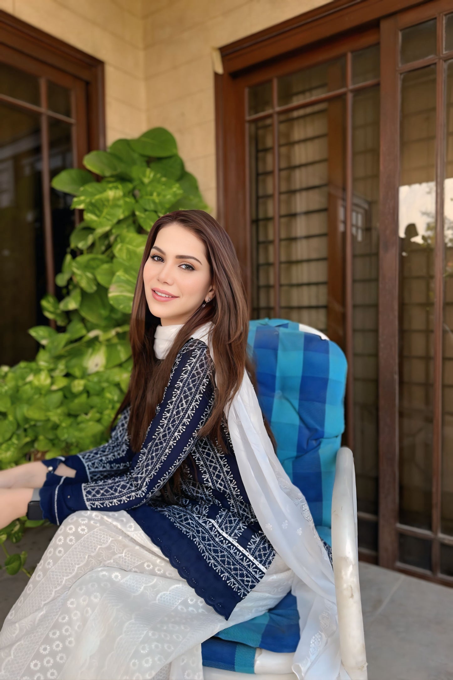 The Heritage Farshi Set