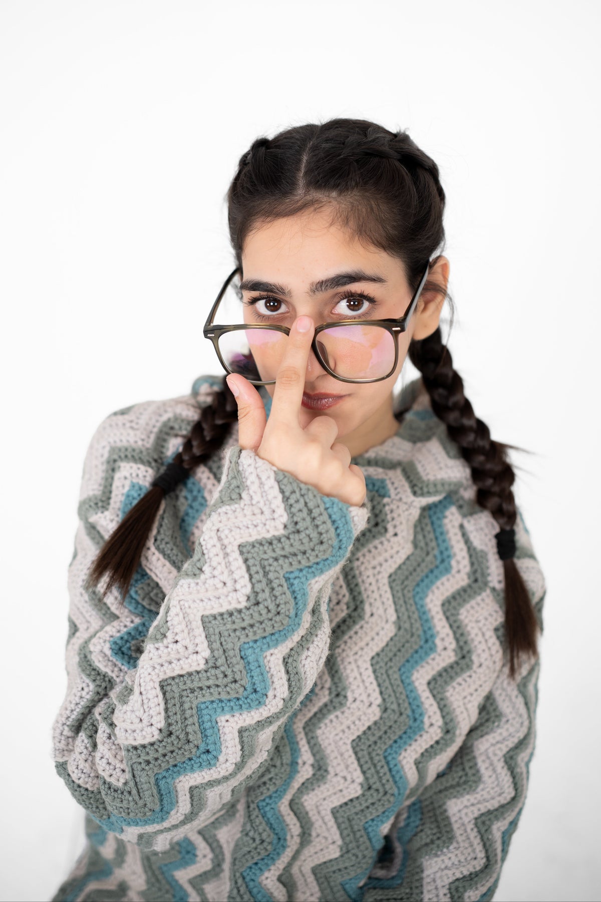 Close-up of Tidal Shift handmade chevron crochet hoodie in sage, blue and beige – POSHERI